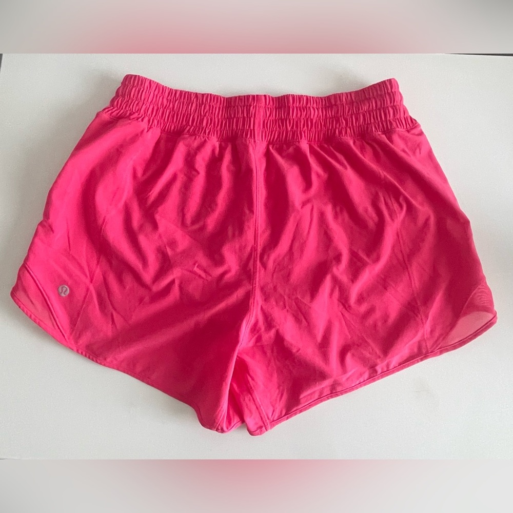 Lululemon Hotty Hot High-rise Lined Short 4inch shorts